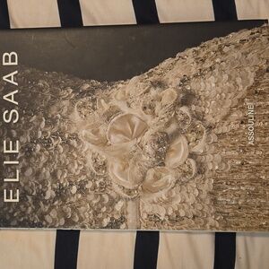 ELIE SAAB MEMOIRE By Janie Samet - Hardcover **Mint Condition**